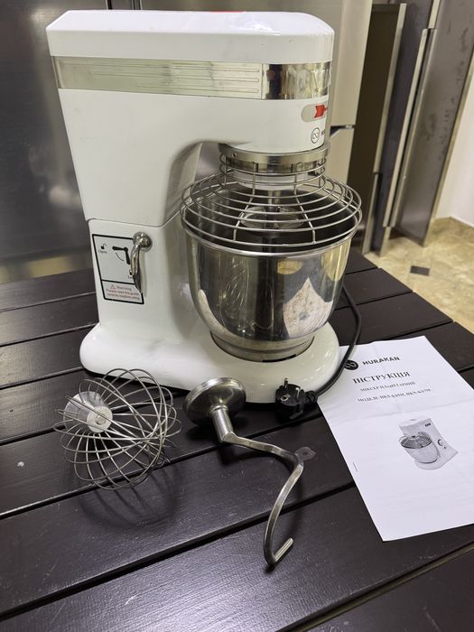 Планетарний міксер Hurakan HKN-KS7M