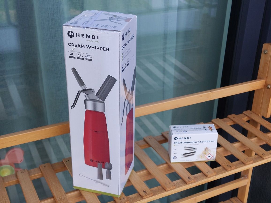 Hendi Cream Whipper 0,5L nierozpakowany + 10 nabojów N2O + 3 końcówki