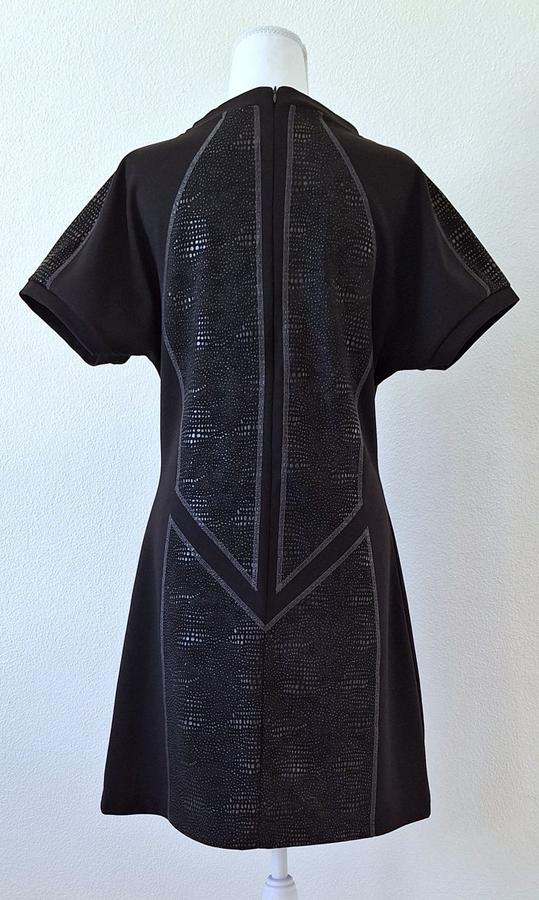 Vestido preto (Arruda)