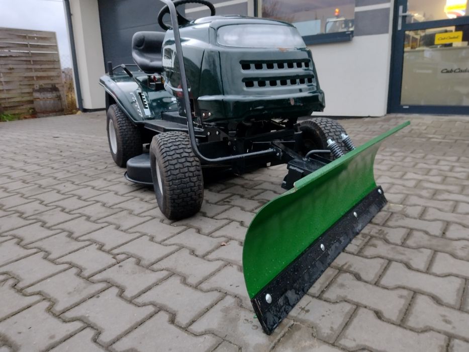 Pług do śniegu traktorek ciągniczek kosiarka quad dzik odśnieżarka