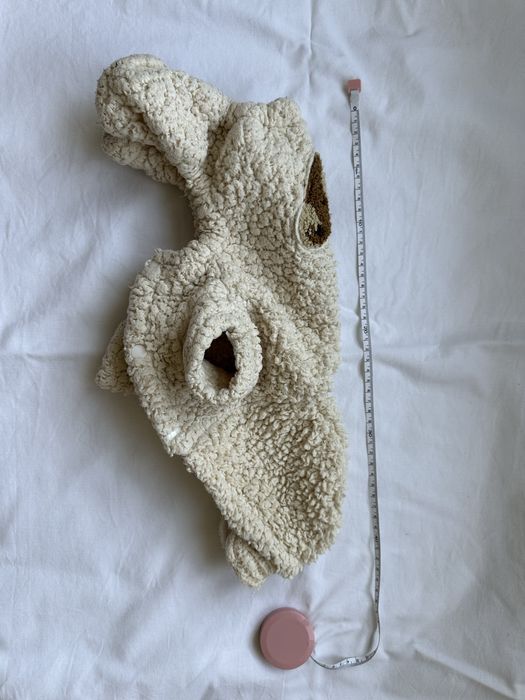 Продам одежду для мелких пород собак- чихуахуа( куртка, и две кофты)