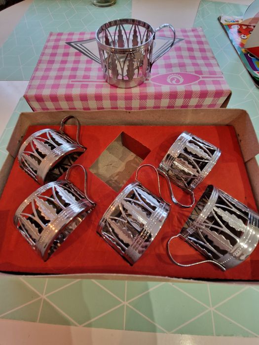 Koszyczki do szklanek