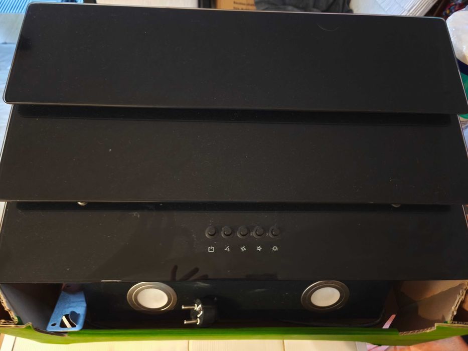 Okap kuchenny do płyty gazowej, skośny