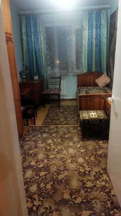 Кімната вул.Любінська-Виговського-Петлюри для дівчини в хор.ст.Вільна.