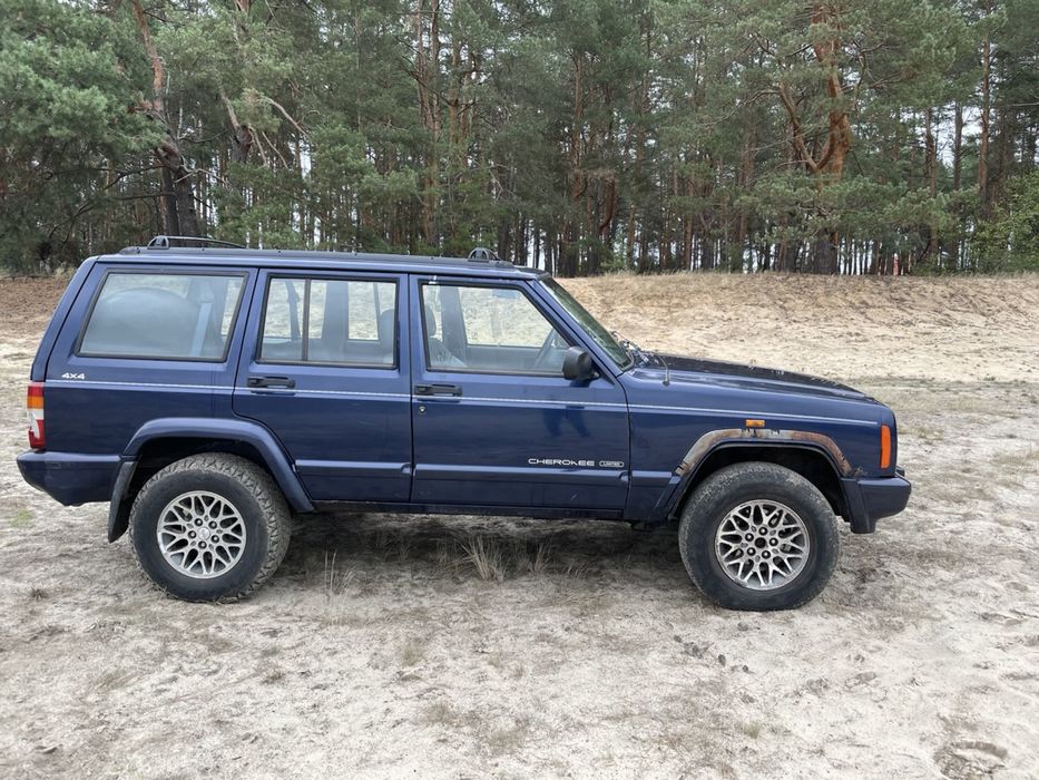 Jeep Cherokee 2,5 tdi