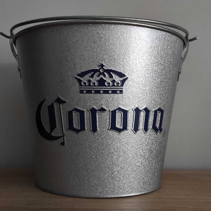Imprezowa CORONA wiaderko na lód i browar nowe