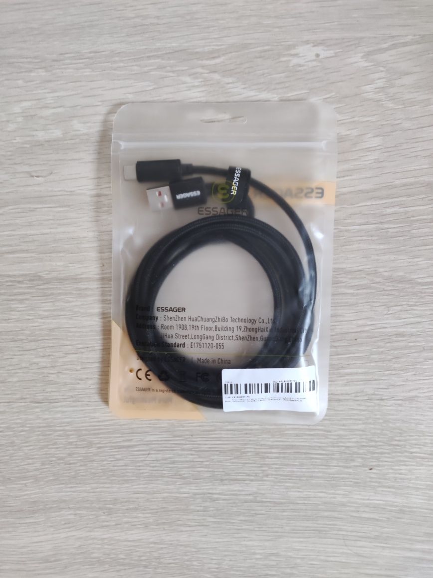 Essager Kabel do ładowania smartfona z wyświetlaczem 100W.