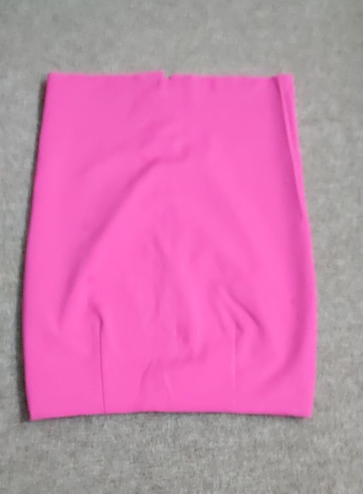 Spódnica damska fuksja rozmiar 40 Orasy