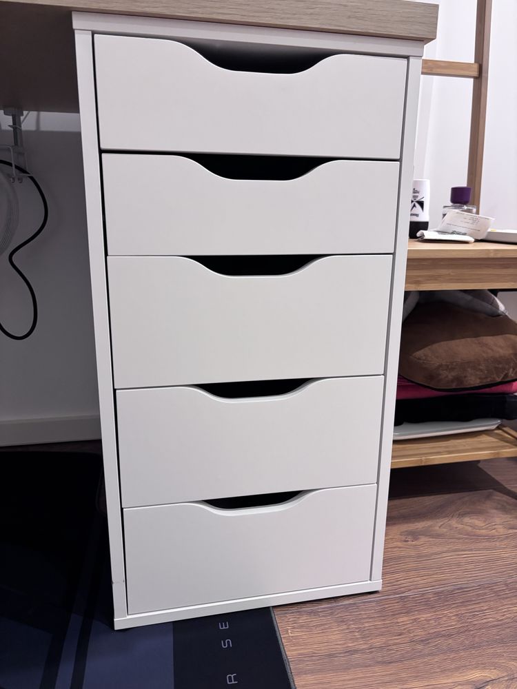 Secretaria Ikea LAGKAPTEN / ALEX