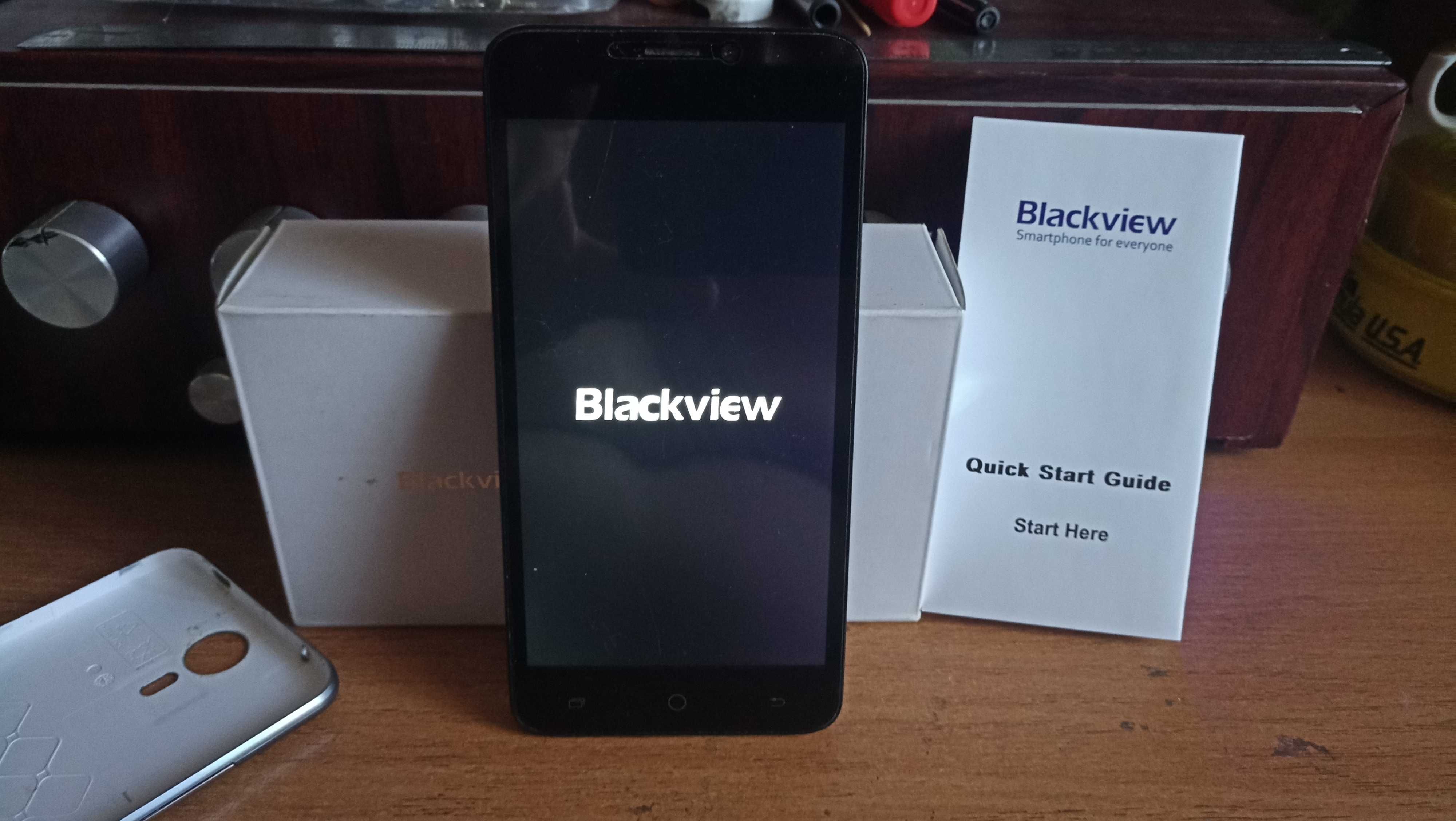 Продам смартфон Blackview BV2000s.