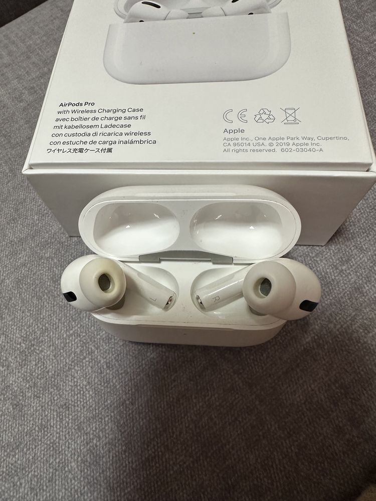 Apple Airpots Pro MWP22AM/A