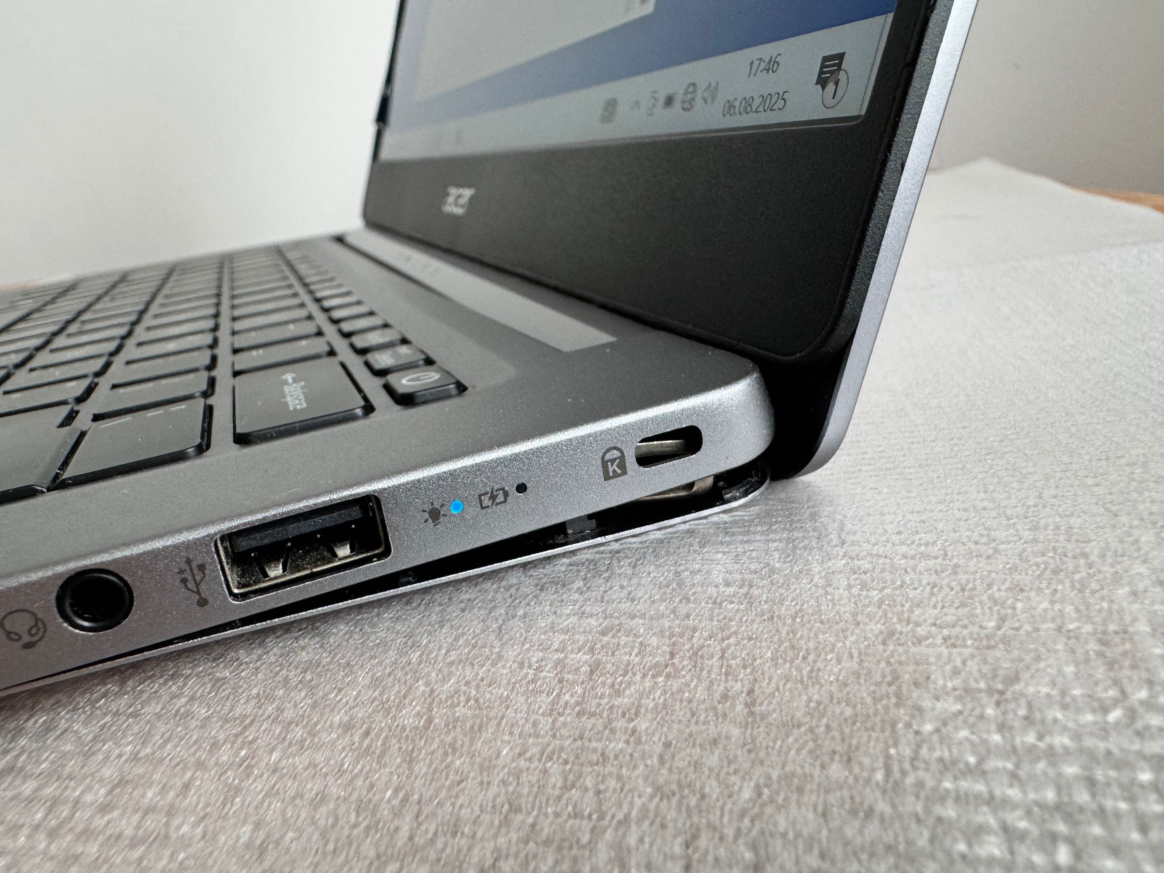 Laptop Acer Swift 1 ekran 14”