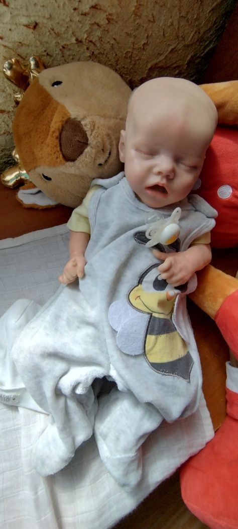 Lalka typ reborn kolekcjonerskia