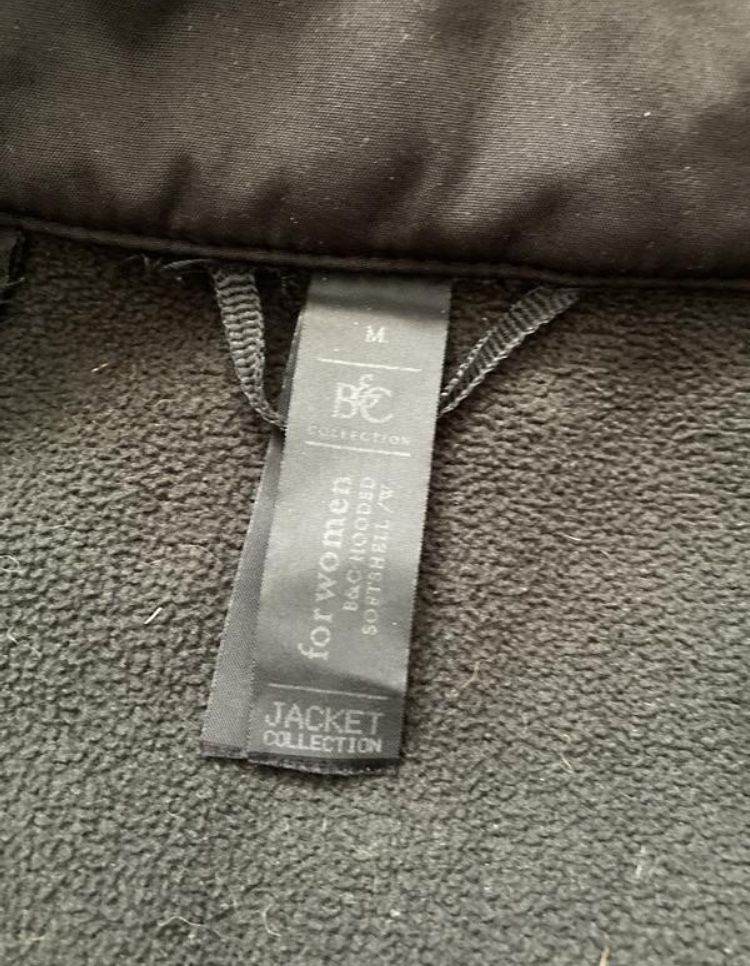 Жіноча куртка демисезонна, софтшел softshell