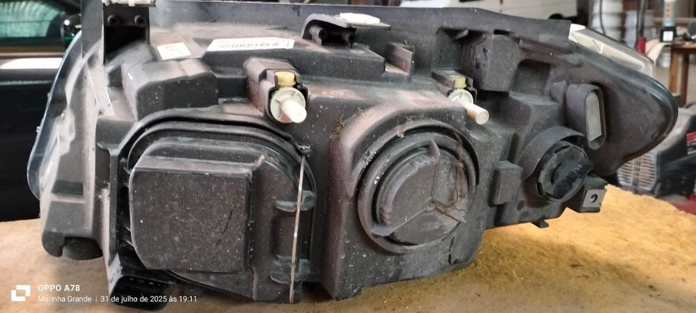 BMW X1 E84 farol frt DRT bi xenon