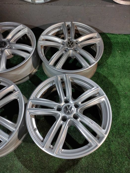 Диски VolkswagenSkoda 5:112R16 Комплект Литі Титани Б/у Склад Оригінал