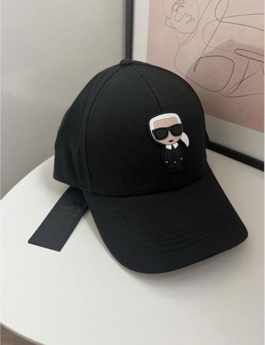 Кепка бейсболка karl lagerfeld