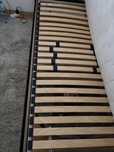 Dwa stelaże do łòżka pod materac regulowane 90x200