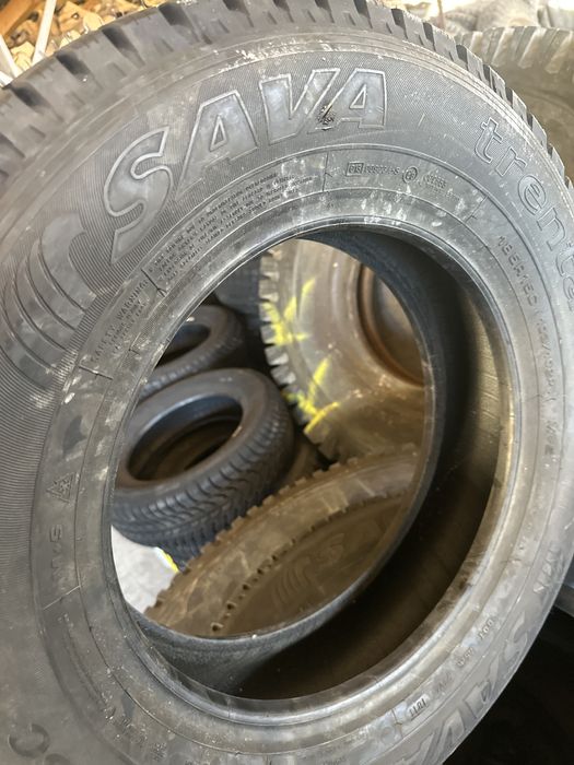 Шини 185r15c sava нова