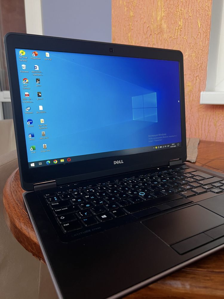 Ноутбук Dell Latitude E7440