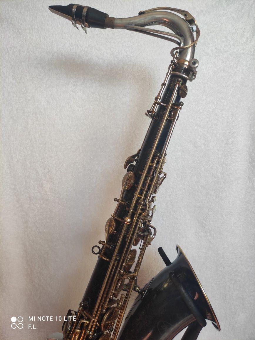 Saxofone tenor raro