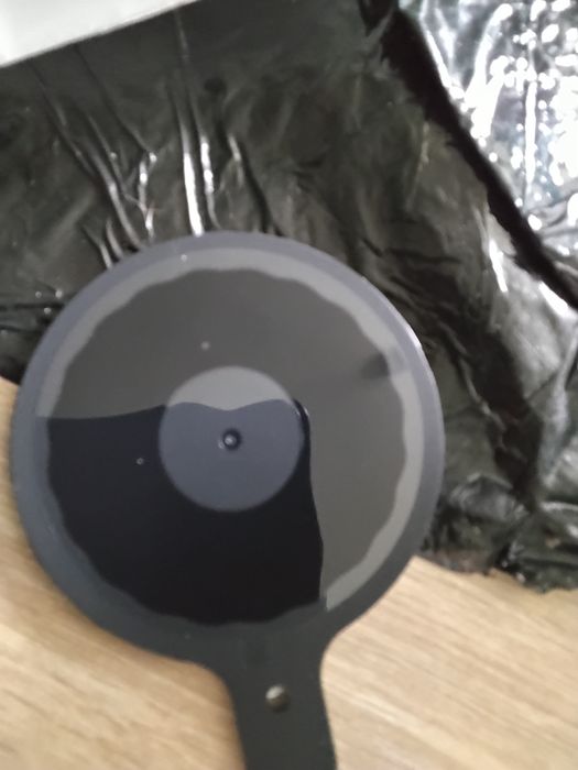 Uniwersalny uchwyt na telefon