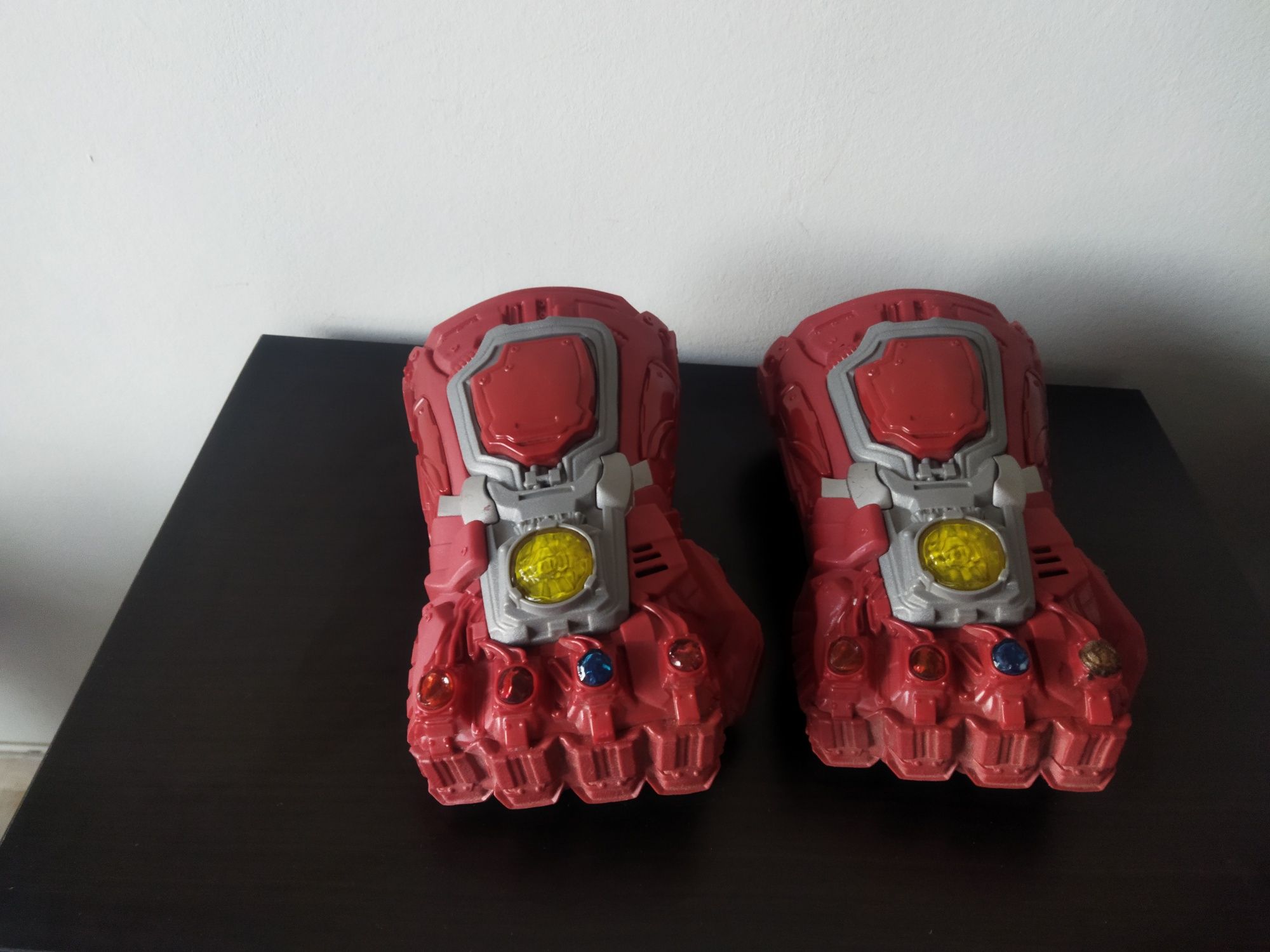 Marvel Luvas do infinito Thanos