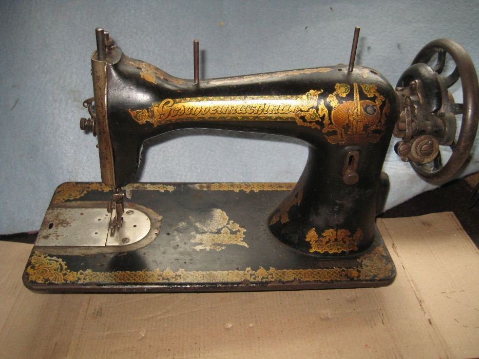Продам швейную машинку Goschveimahina . Серийный номер Е0013530.