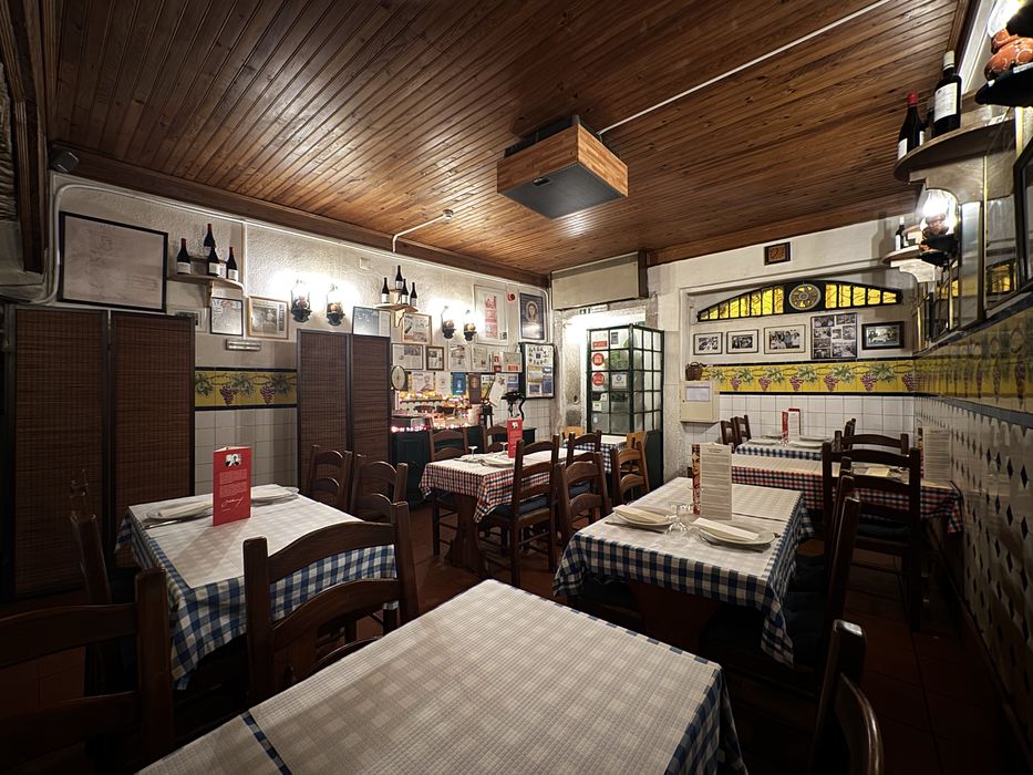 Restaurante, Loja com História para Trespasse - Madragoa, Lisboa.