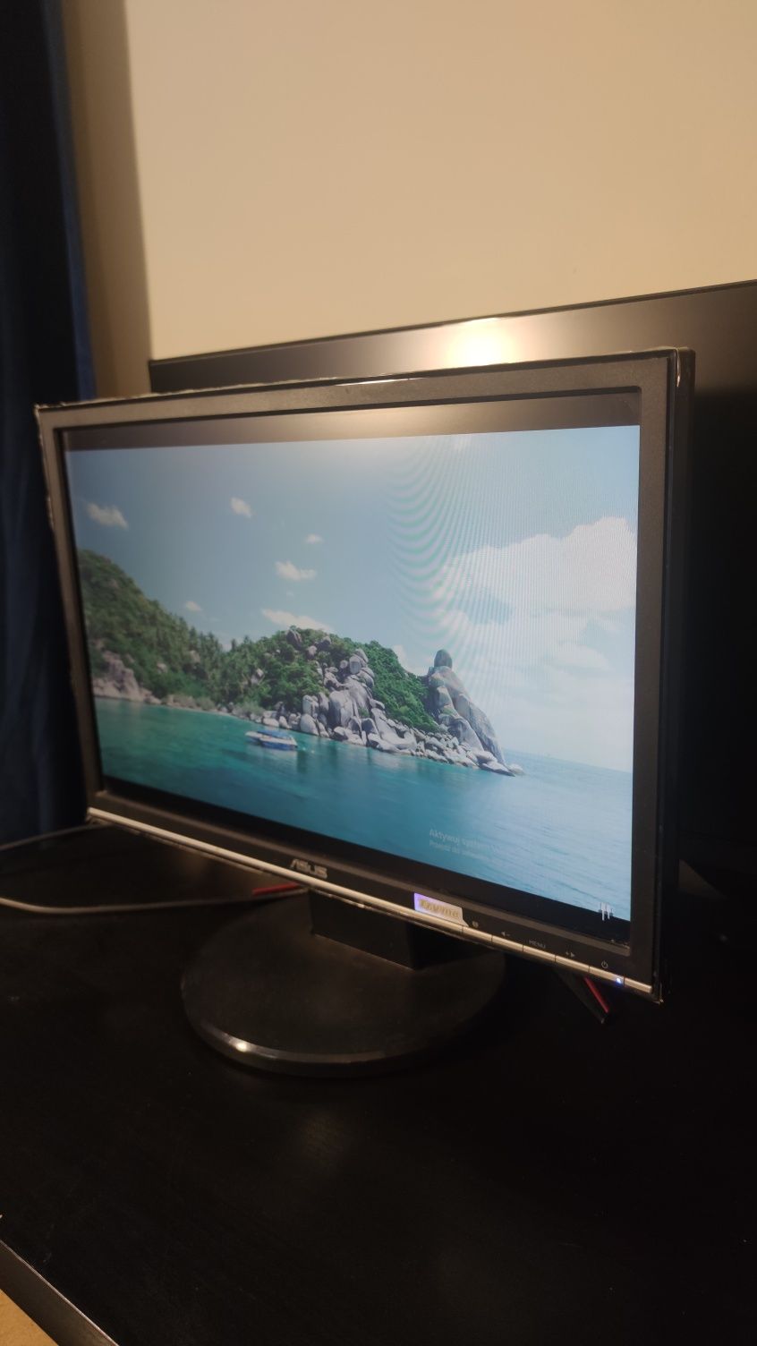 Monitor LCD Asus 19" VW195D