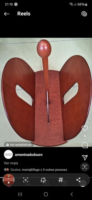 Porta-revistas em madeira