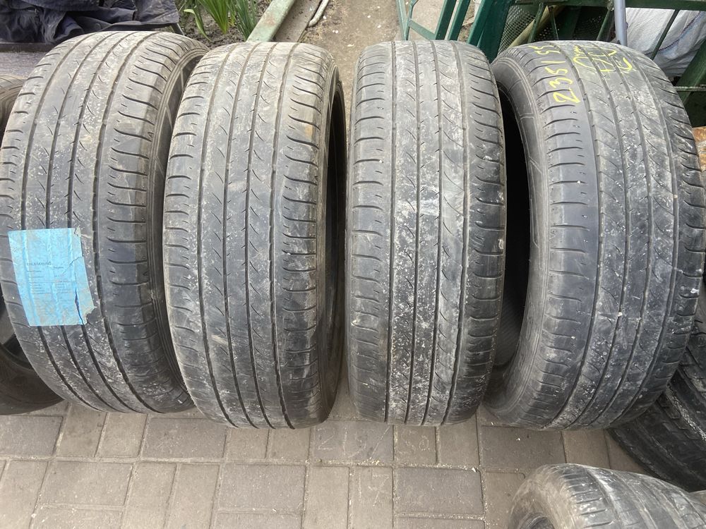 Шини літні R20 235/55 Dunlop (ціна за скат)