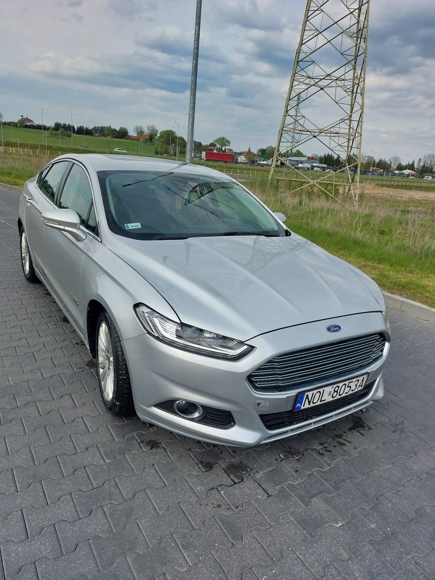 Ford fusion plagin phev hybrid 2,0