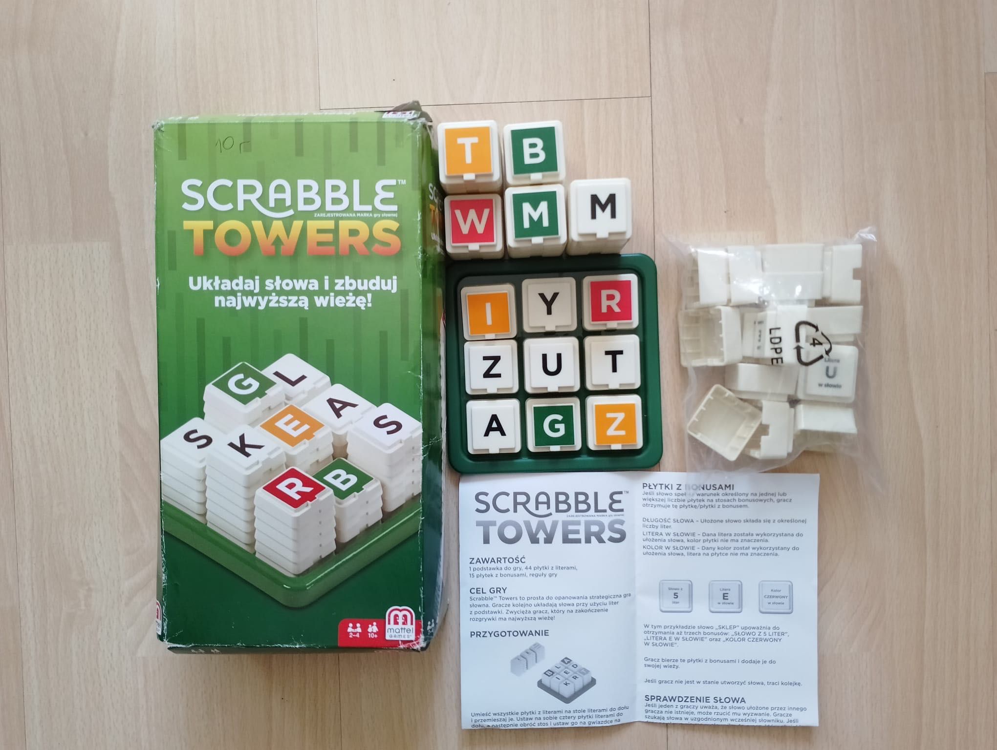 Scrabble towers nieużywana