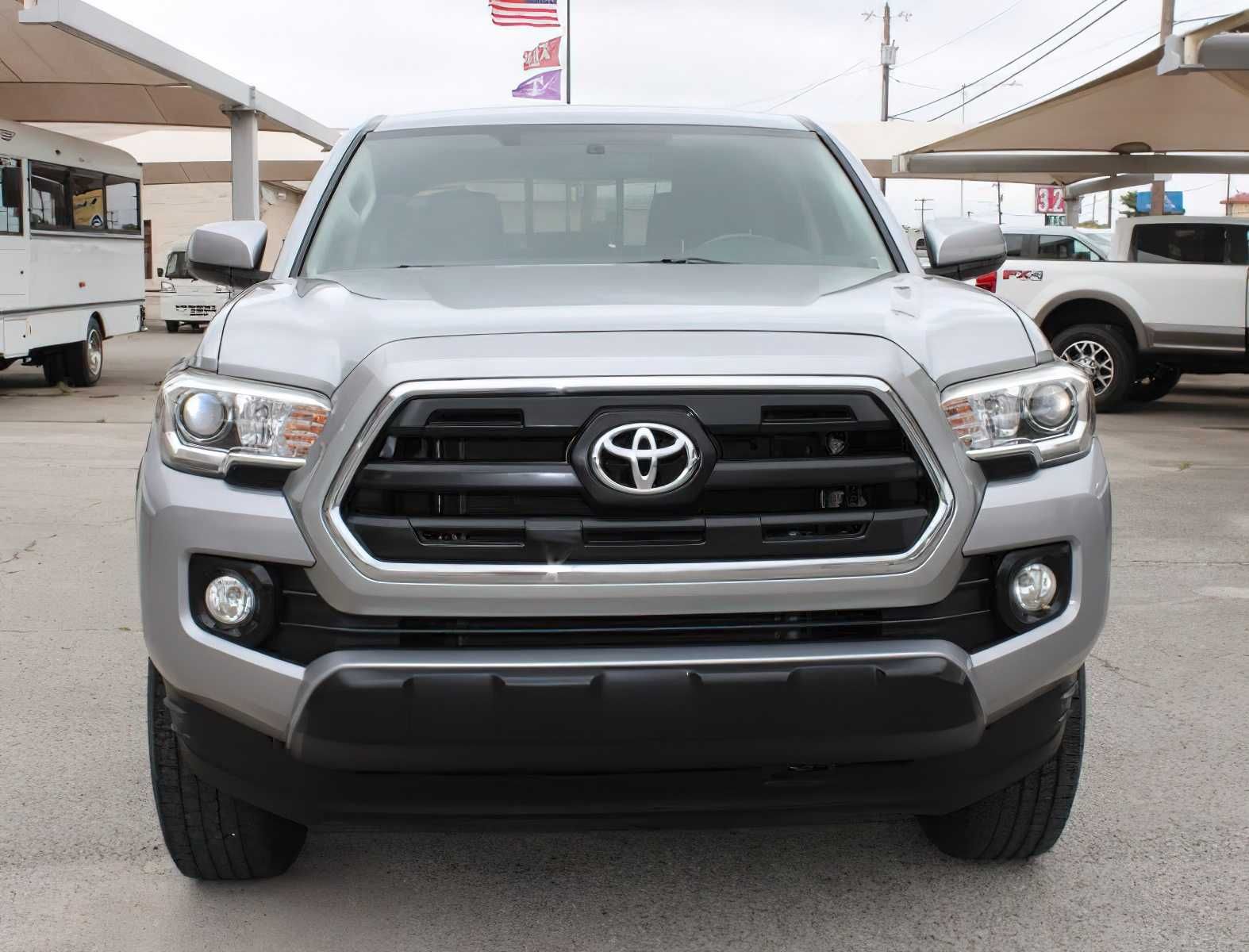 Toyota Tacoma SR5 2016