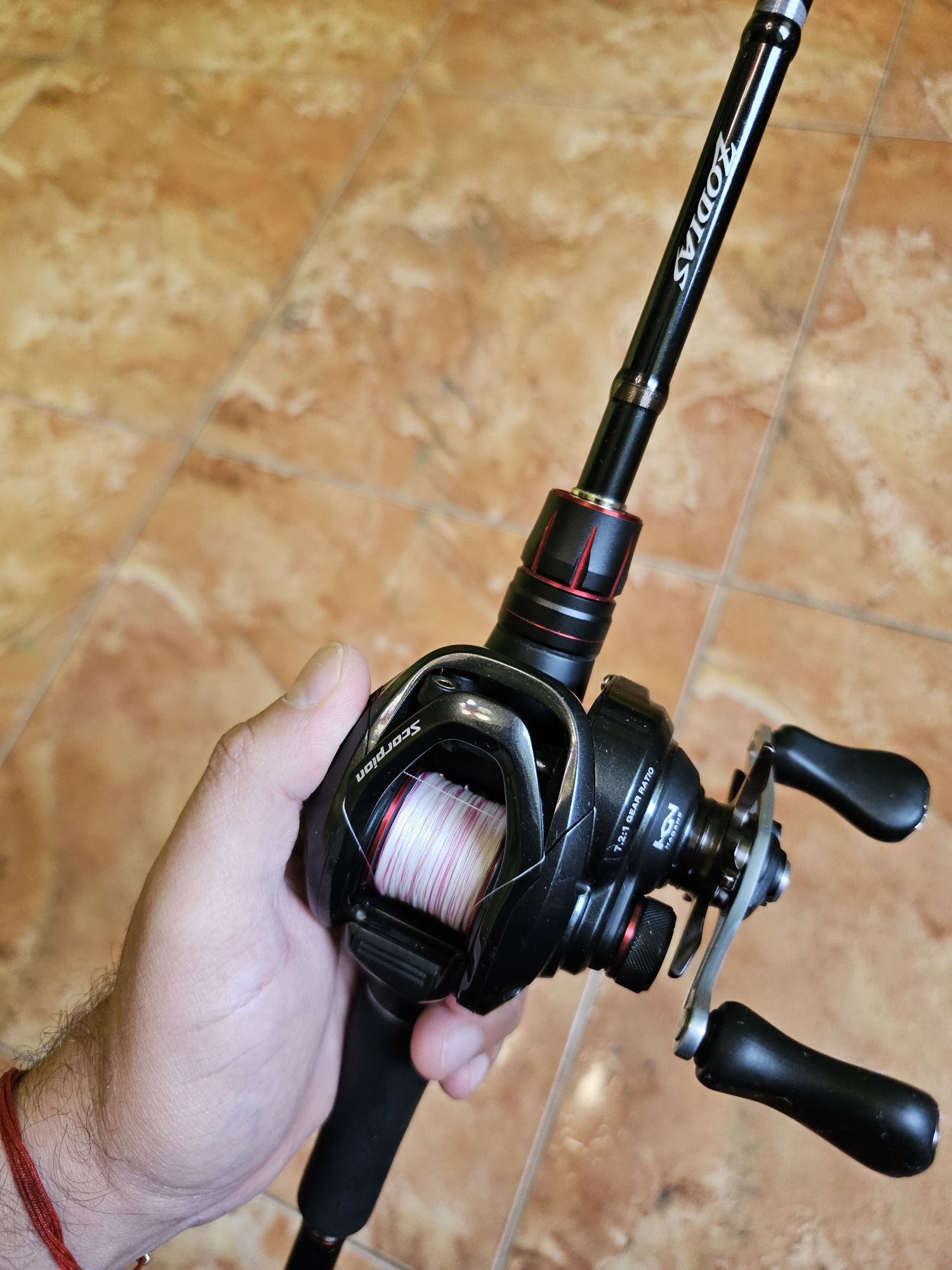 Shimano Zodias 166M-2