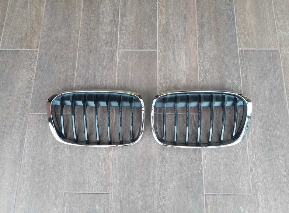 Решетки ноздри BMW X1 F48 решетка БМВ Х1 2015-2020