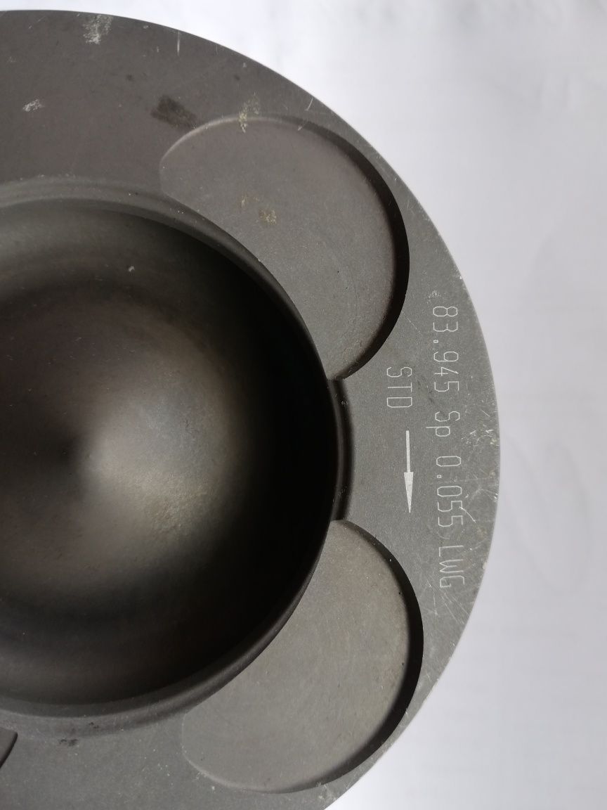 Piston BMW 318d 320d 520d 330d E46 E39 M47 M57