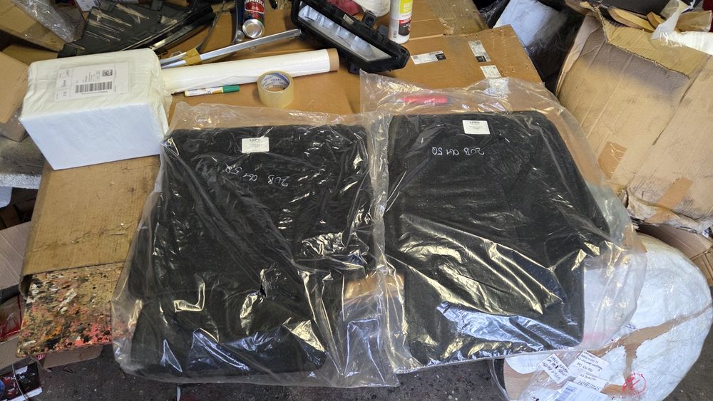 Nowe Dywaniki samochodowe Touran 2015