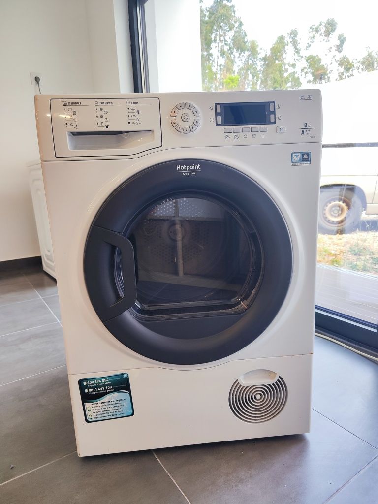 Máquina secar roupa
