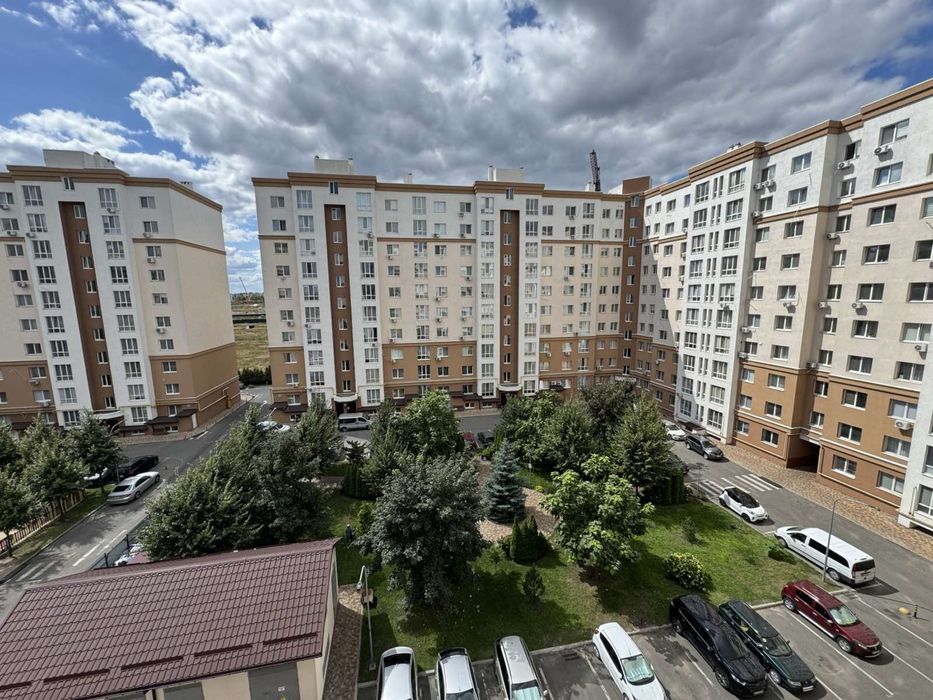 Продам 2К квартиру з ремонтом ЖК Львівський Маєток. Заселений будинок
