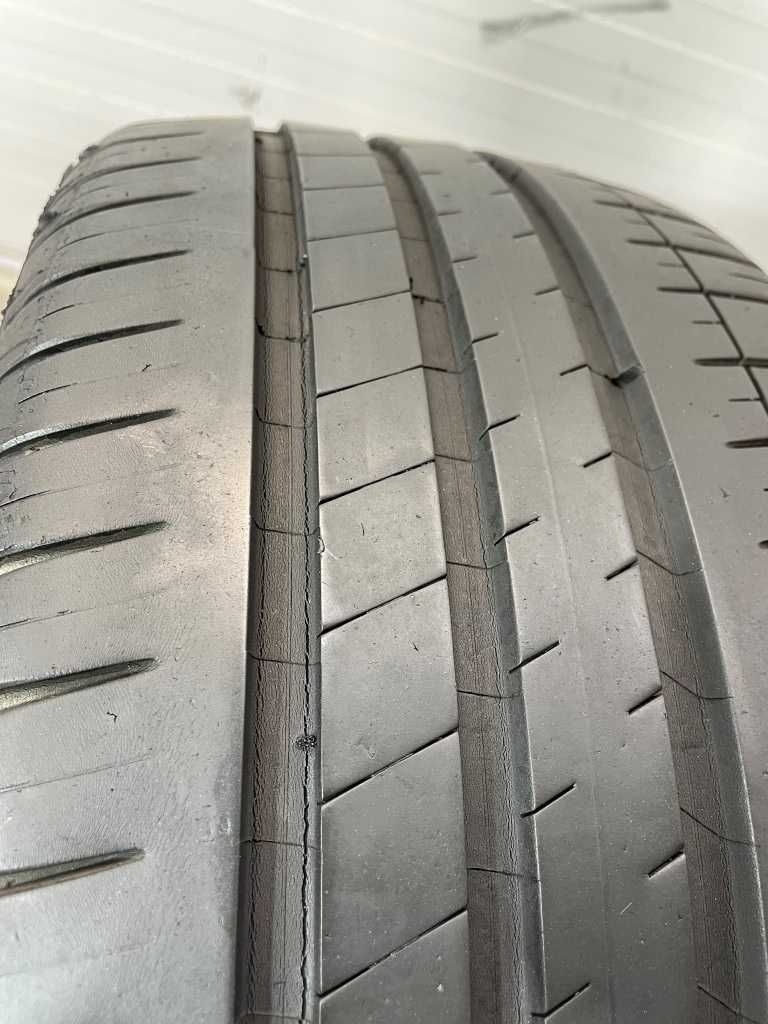 235 35 ZR19 Michelin Pilot Sport 3 91Y 5,5mm  x1