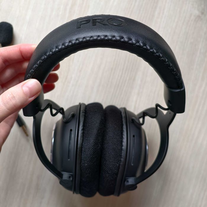 Дротові навушники Logitech G PRO X