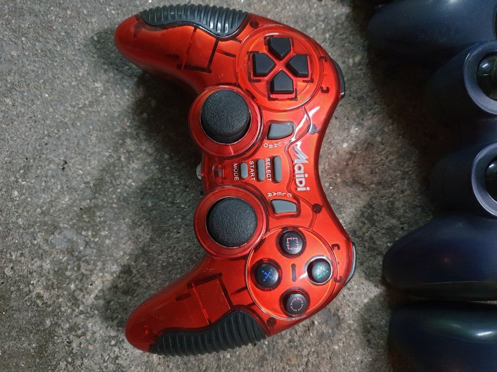 Vendo varios comandos. Ainda tenho mais
