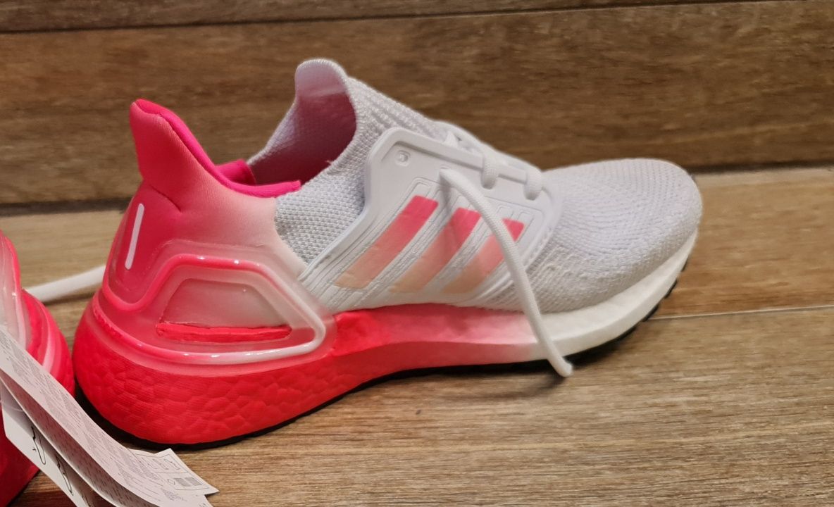 Nowe damskie buty do biegania Adidas Ultraboost 20