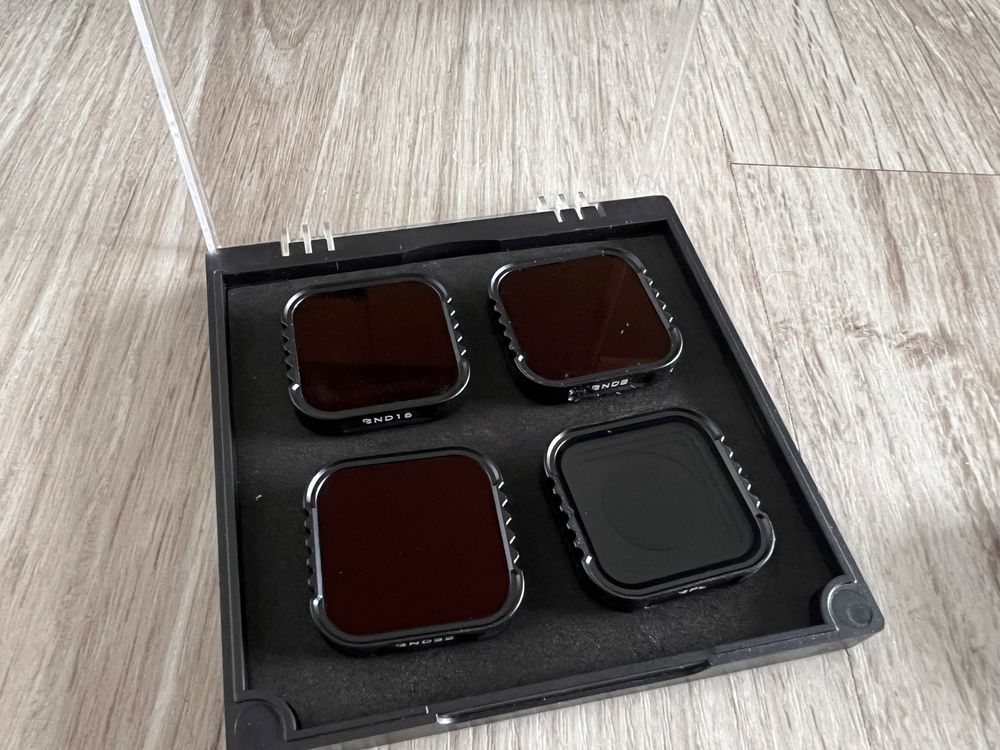 GoPro 11 + 3 baterie + Media Mod + Filtry ND