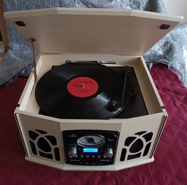 Програвач вінілу Auna NR-620, CD, USB, FM, касета, чорний