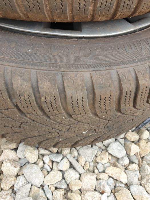 Opony KUMHO 195/55/16 felgi Bmw 5x120 et33 6,5x16 2024 rok