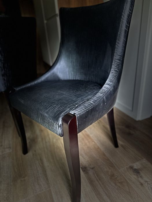 4 cadeiras de sala de jantar