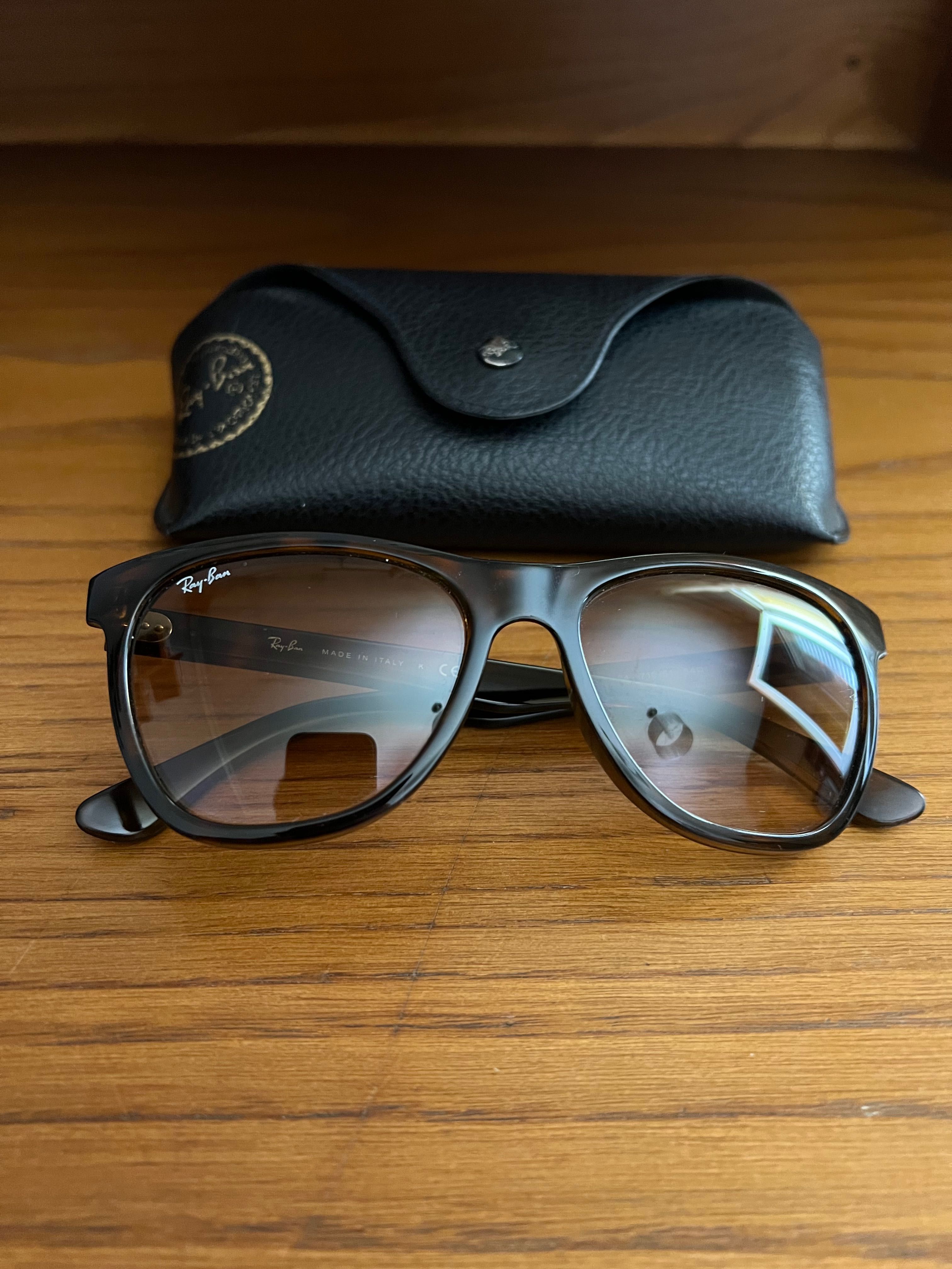 Óculos Rayban como novos